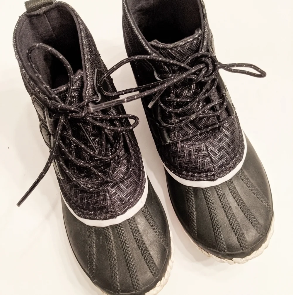 Sorel herringbone‎ out and about winter snow boots black